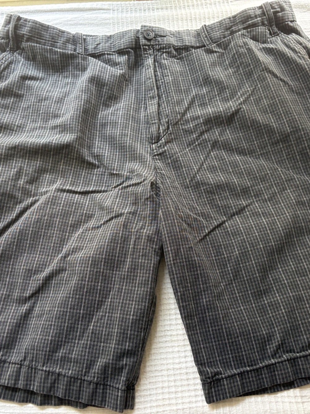 Men's Gray Plaid Flat Front Shorts